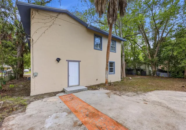 Photo 29 of Single family home for sale at 821 Ne 22nd Terrace, Gainesville, FL 32641 | MLS# GC541039 | Listing updated on 2026-09-02