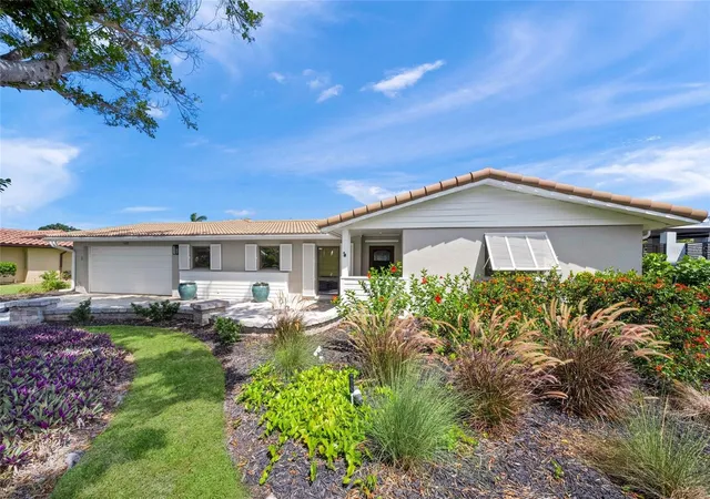 2nd image of 549 Halyard Ln, Longboat Key, FL 34228 | MLS# A4696535
