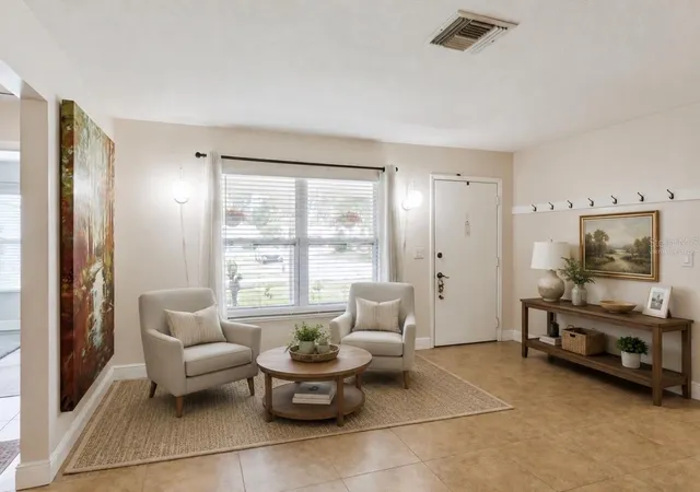 Photo 3 of Single family home for sale at 5246 Mayapple Cir, Orlando, FL 32821 | MLS# W7886581 | Listing updated on 2026-10-07
