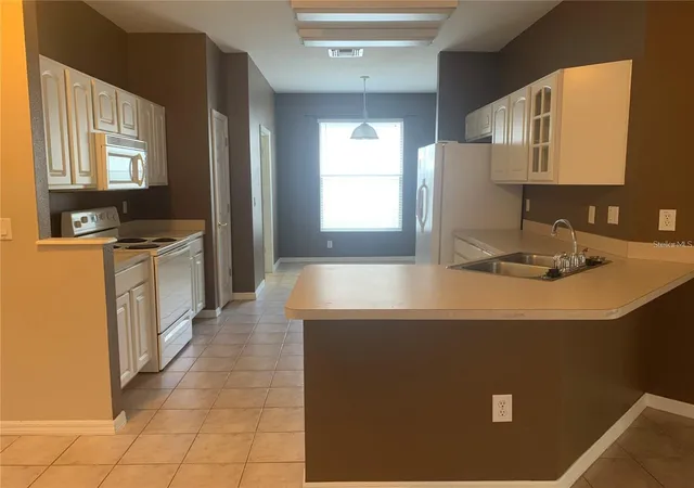Photo 3 of Single family home for sale at 19132 Wood Sage Dr, Tampa, FL 33647 | MLS# TB8517431 | Listing updated on 2026-08-02