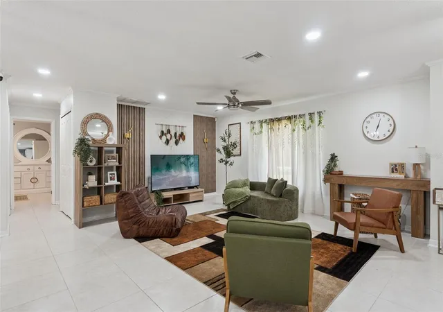 5th image of 1756 Tanglewood Dr, Kissimmee, FL 34746 | MLS# O6415364