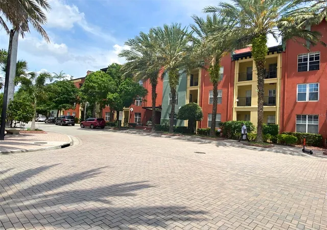 1st image of 2331 W Horatio St, Tampa, FL 33609