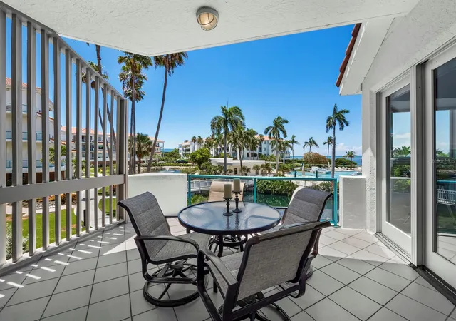 3rd image of 350 Gulf Of Mexico Dr, Longboat Key, FL 34228