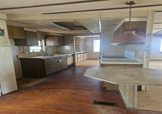 Photo 4 of Manufactured home for sale at 29 Uncle Pete Rd, Haines City, FL 33844 | MLS# P4938993 | Listing updated on 2026-08-05