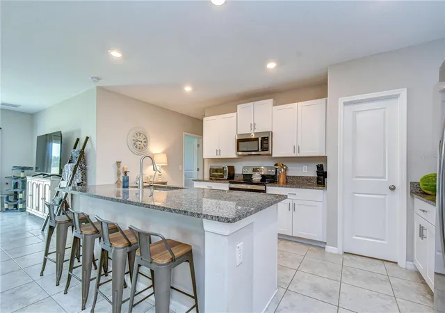 Photo 3 of Single family home for sale at 17917 Cloudless Bliss Dr, Lutz, FL 33558 | MLS# TB8517470 | Listing updated on 2026-08-26