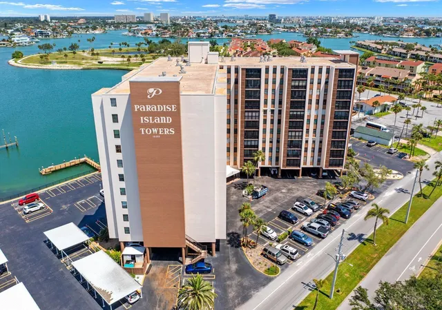 3rd image of 10355 Paradise Blvd #512, Treasure Island, FL 33706 | MLS# TB8517485