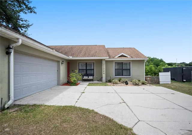 3rd image of 11724 Constance Wy, Clermont, FL 34711 | MLS# L4962609