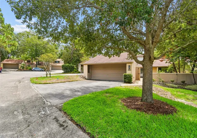 Homes for sale in Longwood, FL | 104 Weeping Elm Ln, Longwood, FL 32779 | MLS# O6415414