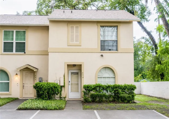 Photo 1 of Townhouse for sale at 602 Saint Henry Dr, Brandon, FL 33511 | MLS# O6415423 | Listing updated on 2026-10-07