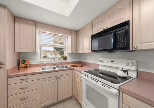 Photo 4 of House for sale at 1668 S Lake Ave #2, Clearwater, FL 33756 | MLS# TB8517522 | Listing updated on 2026-07-26