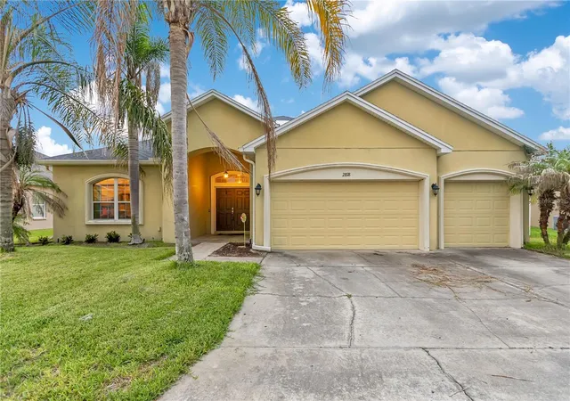 Photo 1 of Single family home for sale at 2818 Whitney St, Lakeland, FL 33813 | MLS# TB8517527 | Listing updated on 2026-09-02