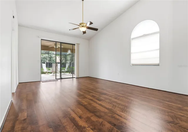 5th image of 5515 Salem Square Dr S, Palm Harbor, FL 34685 | MLS# TB8517528