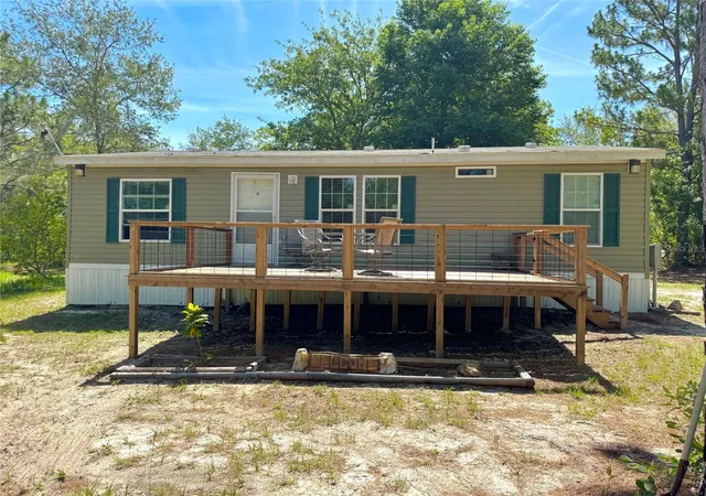 Homes for sale in Morriston, FL | 5331 Se 122 Ave, Morriston, FL 32668 | MLS# GC541052