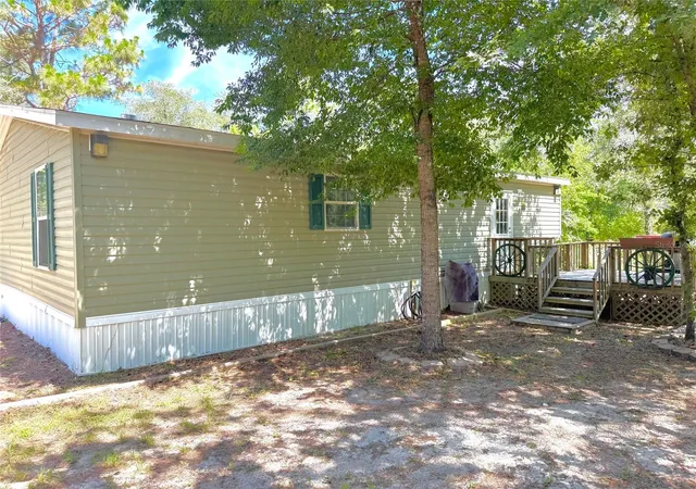 Homes for sale in Morriston, FL | 5331 Se 122 Ave, Morriston, FL 32668 | MLS# GC541052