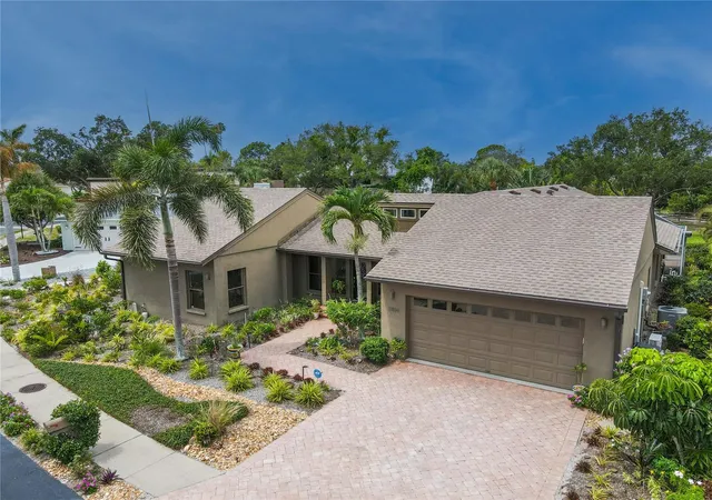 2nd image of 2408 89th St Nw, Bradenton, FL 34209 | MLS# A4696577