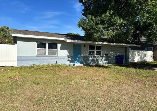 Homes for sale in Kenneth City, FL | 6126 58th St N, Kenneth City, FL 33709 | MLS# TB8517555