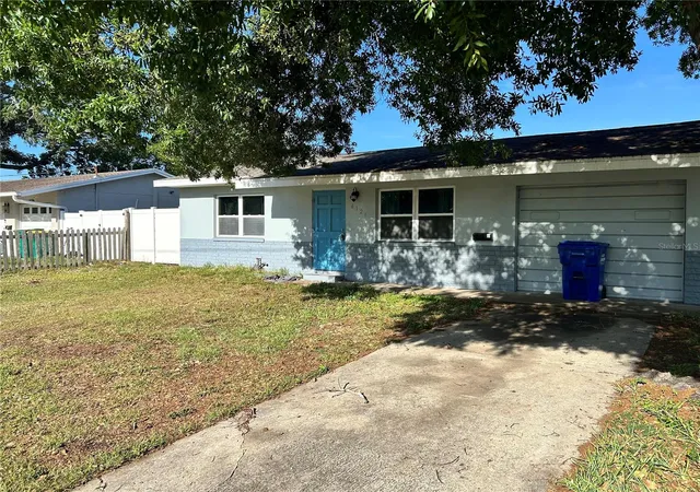 Homes for sale in Kenneth City, FL | 6126 58Th St N, Kenneth City, FL 33709 | MLS# TB8517555