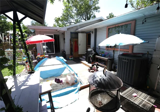 5th image of 915 Dempsey St, Clearwater, FL 33756 | MLS# TB8517562