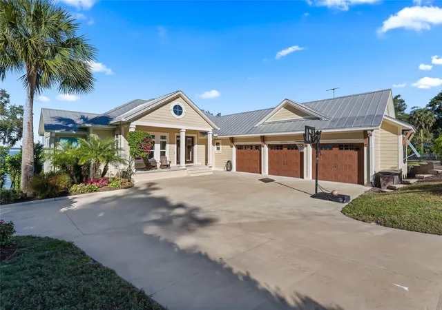 Homes for sale in Weirsdale, FL | 12943 Se Sunset Harbor Rd, Weirsdale, FL 32195 | MLS# O6415476