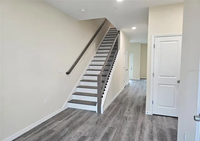 Photo 3 of Townhouse for sale at 4371 Cambio Gdns Ct, Tampa, FL 33610 | MLS# TB8517569 | Listing updated on 2026-08-11