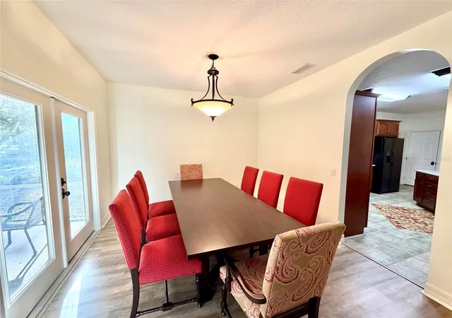 3rd image of 1043 Se County Road 21B, Melrose, FL 32666 | MLS# GC541054