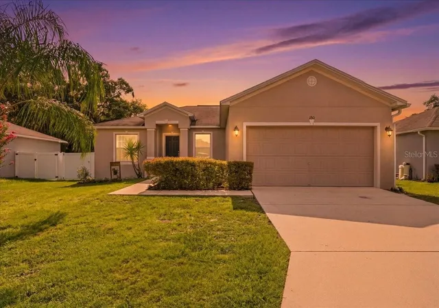 Photo 1 of Single family home for sale at 180 Solis Dr, Winter Haven, FL 33880 | MLS# P4939000 | Listing updated on 2026-07-26