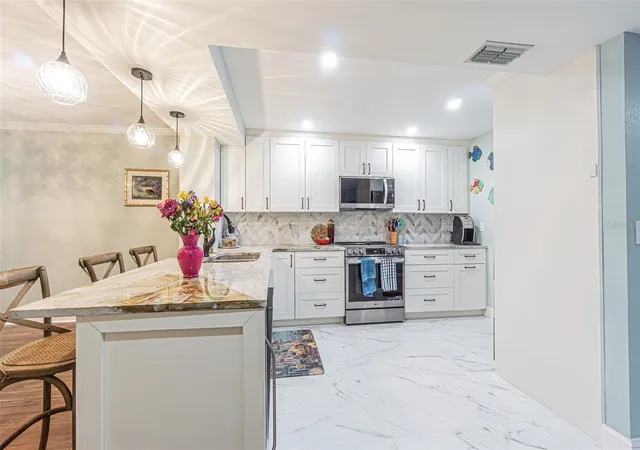 2nd image of 3505 Tarpon Woods Blvd #G405, Palm Harbor, FL 34685 | MLS# TB8517595