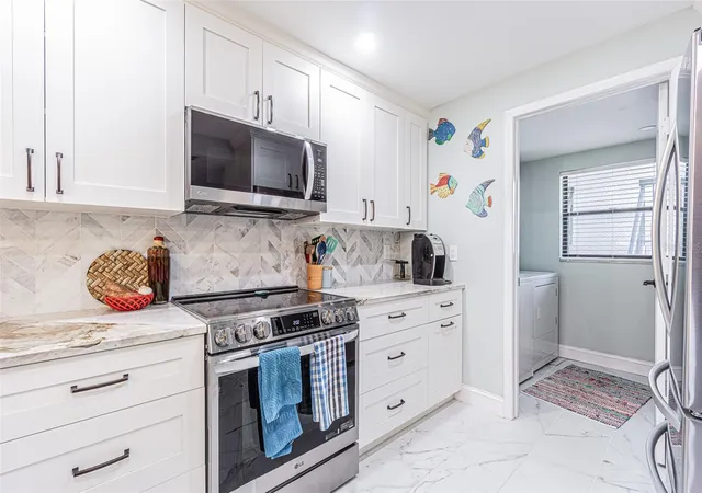 4th image of 3505 Tarpon Woods Blvd #G405, Palm Harbor, FL 34685 | MLS# TB8517595