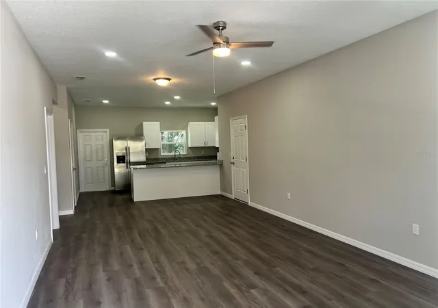 Photo 2 of Single family home for sale at 5008 Finders Ct, Tampa, FL 33617 | MLS# TB8517596 | Listing updated on 2026-08-26