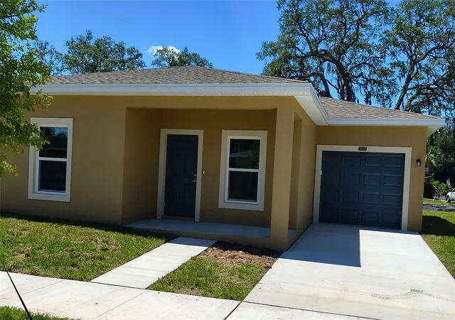 Photo 1 of Single family home for sale at 5033 Finders Ct, Tampa, FL 33617 | MLS# TB8517601 | Listing updated on 2026-09-12