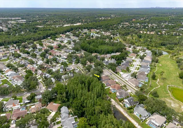 3rd image of 9601 Regents Park Dr, Tampa, FL 33647 | MLS# TB8517604