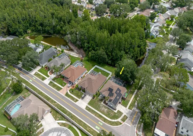 4th image of 9601 Regents Park Dr, Tampa, FL 33647 | MLS# TB8517604