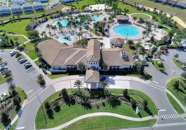 Photo 34 of Townhouse for sale at 8955 Cabot Cliffs Dr, Davenport, FL 33896 | MLS# O6415509 | Listing updated on 2026-07-03
