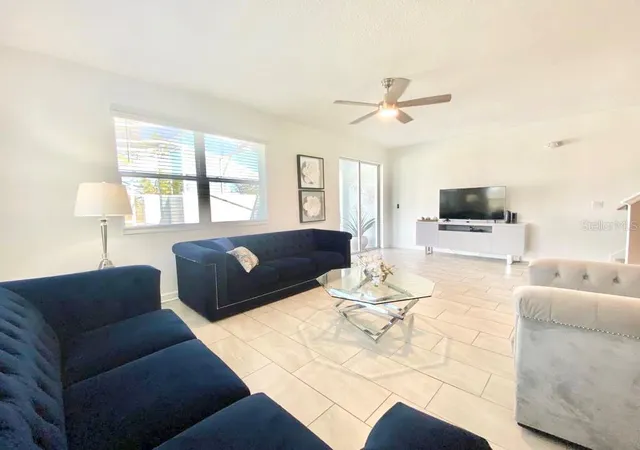 Photo 4 of Townhouse for sale at 8955 Cabot Cliffs Dr, Davenport, FL 33896 | MLS# O6415509 | Listing updated on 2026-07-03
