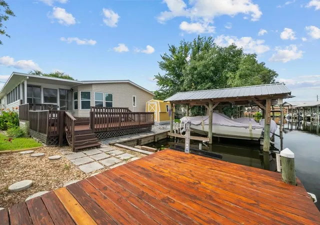 Photo 4 of Manufactured home for sale at 41 Scott St, Welaka, FL 32193 | MLS# GC541056 | Listing updated on 2026-09-16