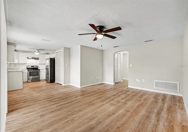 Photo 4 of Single family home for sale at 7030 Ingleside Dr, Port Richey, FL 34668 | MLS# O6415518 | Listing updated on 2026-10-07