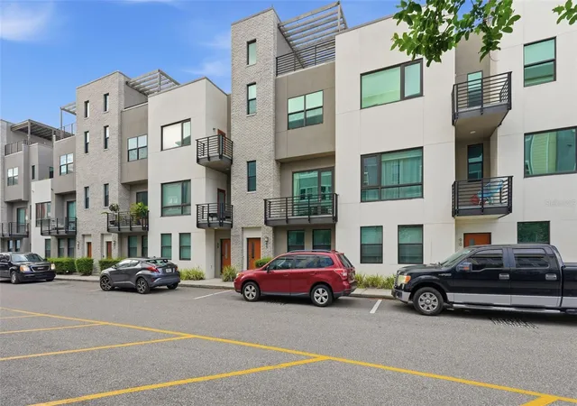 Photo 2 of Townhouse for sale at 2511 N Grady Ave #89, Tampa, FL 33607 | MLS# TB8517630 | Listing updated on 2026-08-29