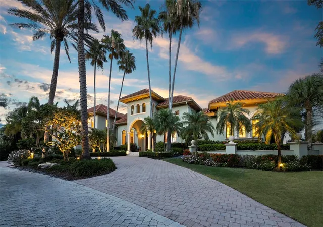 Photo 4 of Single family home for sale at 1280 Hidden Harbor Way, Sarasota, FL 34242 | MLS# A4696603 | Listing updated on 2026-07-01