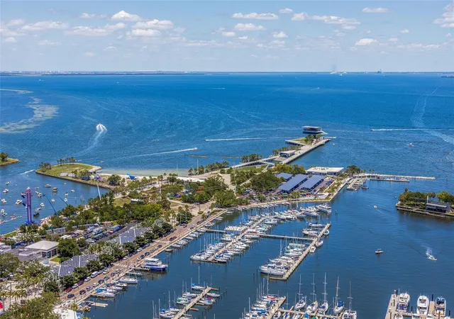 Photo 1 of Condo for sale at 100 1st Avenue N #3802, Saint Petersburg, FL 33701 | MLS# TB8517636 | Listing updated on 2026-07-10