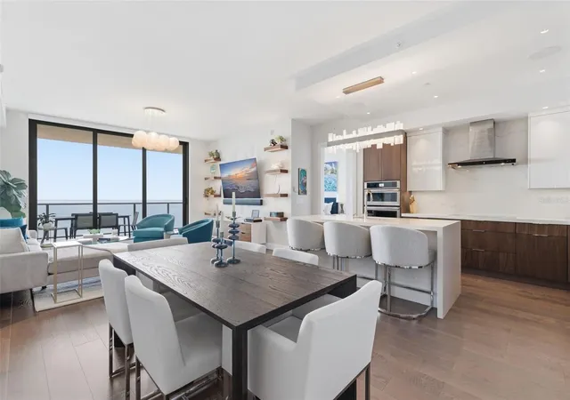 Photo 4 of Condo for sale at 100 1st Avenue N #3802, Saint Petersburg, FL 33701 | MLS# TB8517636 | Listing updated on 2026-07-10