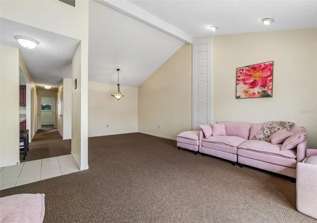Homes for sale in Mulberry, FL | 4243 Oak Loop #35, Mulberry, FL 33860 | MLS# TB8517637