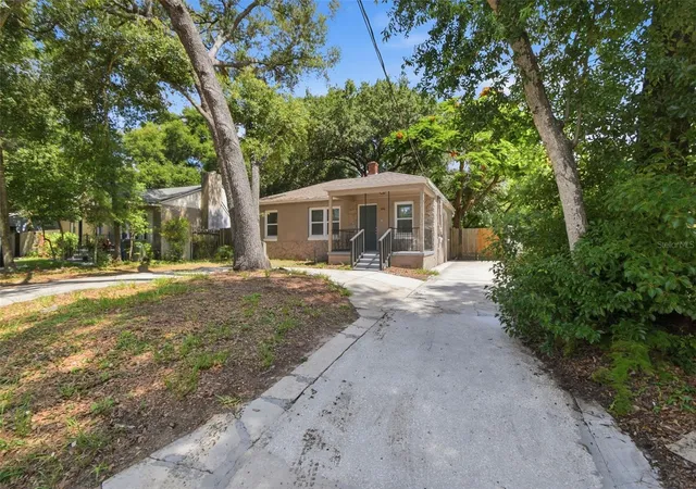 Photo 3 of Single family home for sale at 1416 E Mohawk Ave, Tampa, FL 33604 | MLS# O6415531 | Listing updated on 2026-08-28