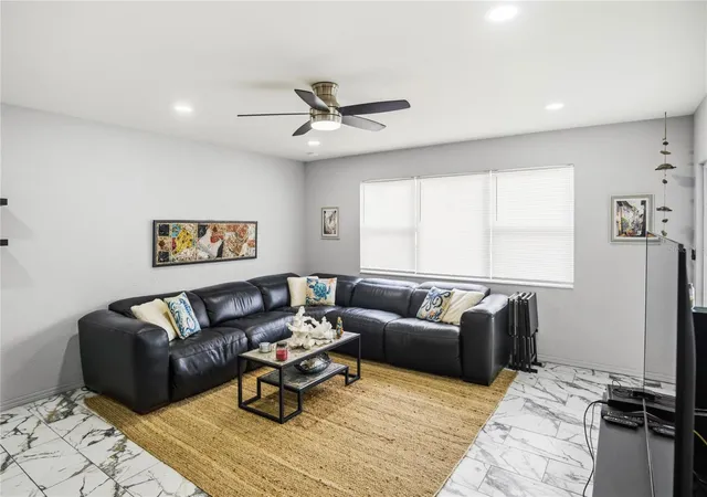 Photo 3 of Condo for sale at 416 73rd Avenue N #207, Saint Petersburg, FL 33702 | MLS# O6415538 | Listing updated on 2026-10-23