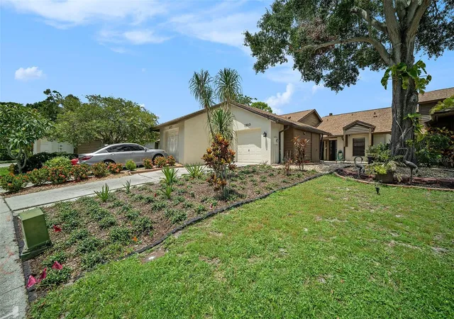 4th image of 1923 Bayshore Ct, Safety Harbor, FL 34695 | MLS# TB8517650