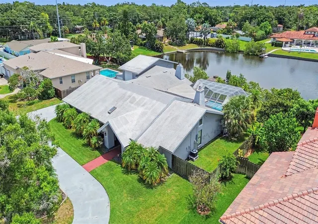 Photo 1 of Single family home for sale at 1615 Saint Pauls Dr, Clearwater, FL 33764 | MLS# A4696618 | Listing updated on 2026-10-07