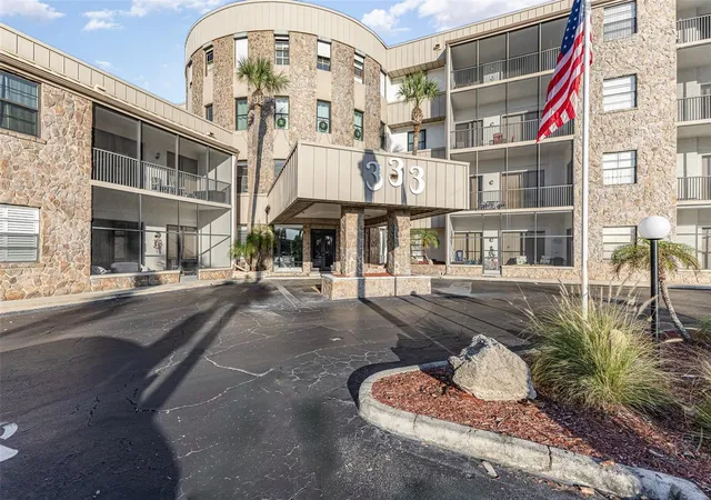 Homes for sale in Cocoa Beach, FL | 333 N Atlantic Ave #305, Cocoa Beach, FL 32931 | MLS# O6415550