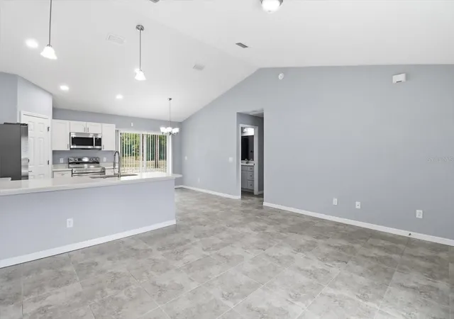 Photo 3 of Sale Pending at 3266 SW Admiral Landing Dr, Dunnellon, FL 34431 | MLS# OM726347 | Listing updated on 2026-10-05