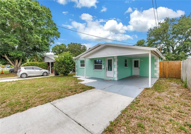 Photo 2 of Single family home for sale at 543 72nd Avenue N, Saint Petersburg, FL 33702 | MLS# TB8517667 | Listing updated on 2026-08-31