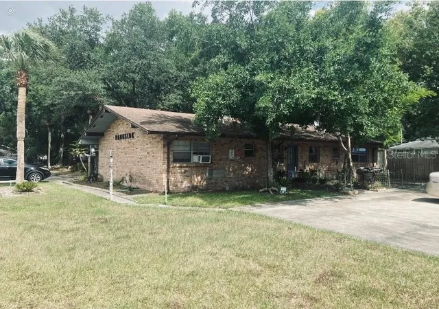 Photo 1 of Multi family home for sale at 1401 New York Ave, St Cloud, FL 34769 | MLS# R4911424 | Listing updated on 2026-10-07