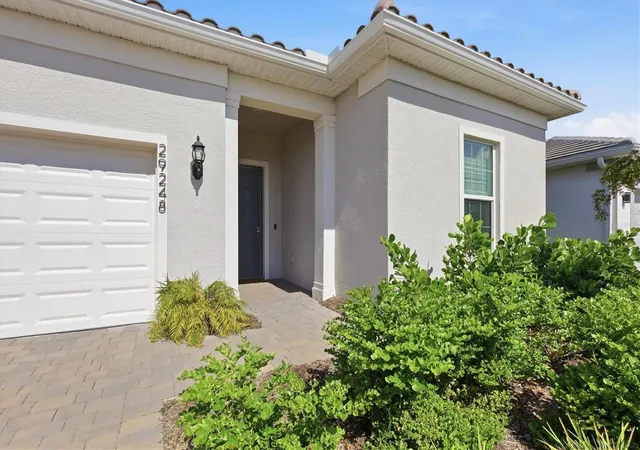 3rd image of 29248 Coral Harbour Dr, Englewood, FL 34223 | MLS# D6147752